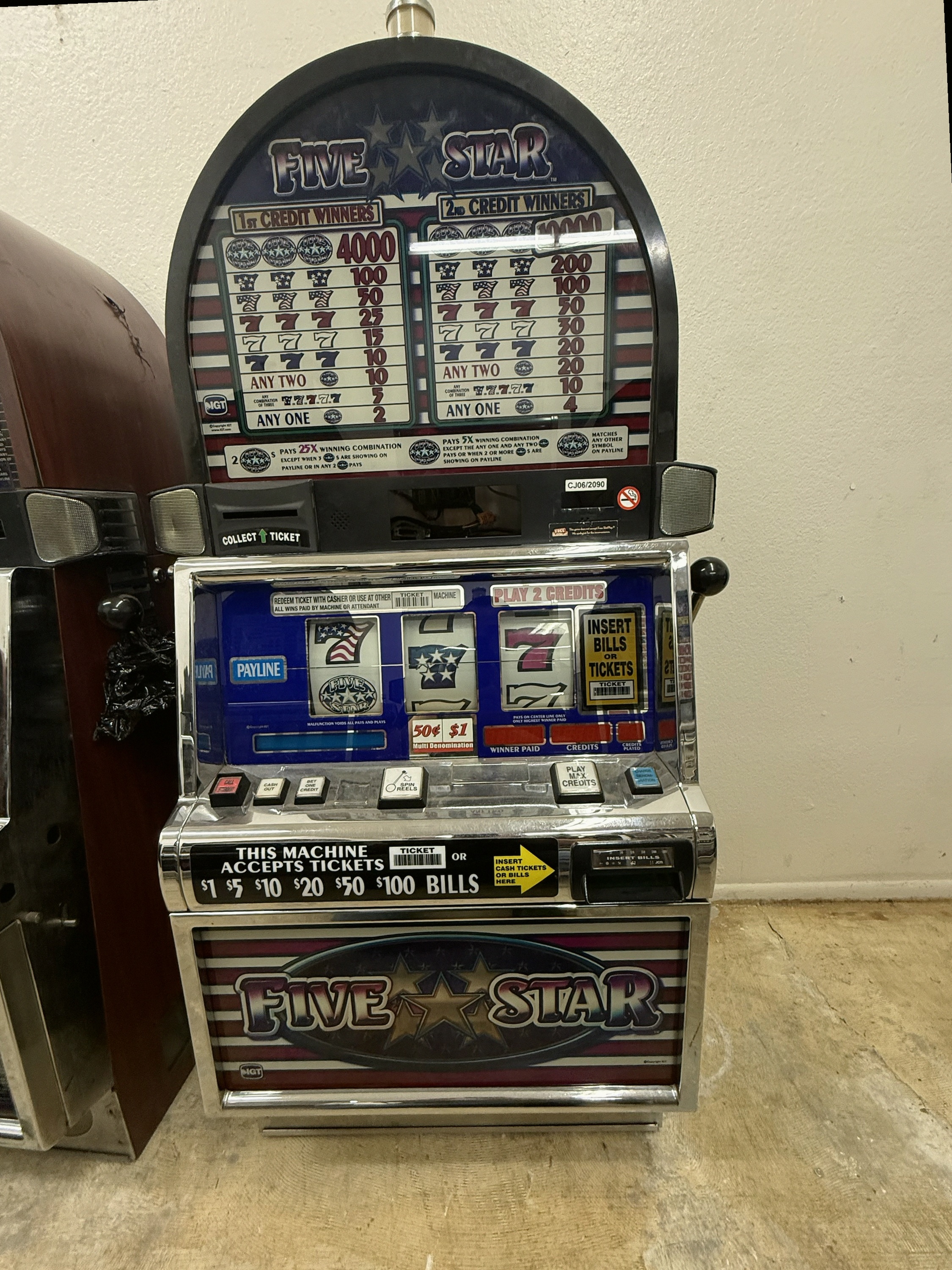 IGT Reel Spinner Five Star